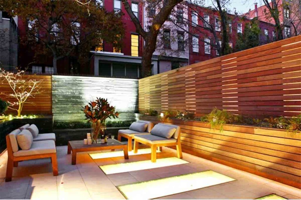 Modern patio privacy screen ideas in a Seattle WA outdoor space