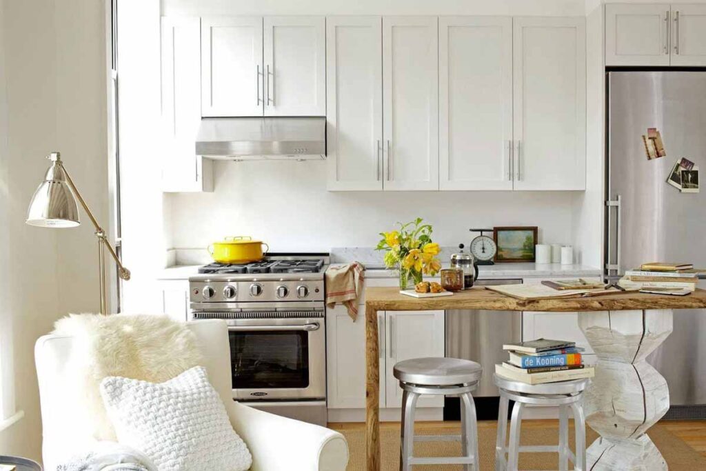 Small modern kitchen with space-saving design ideas
