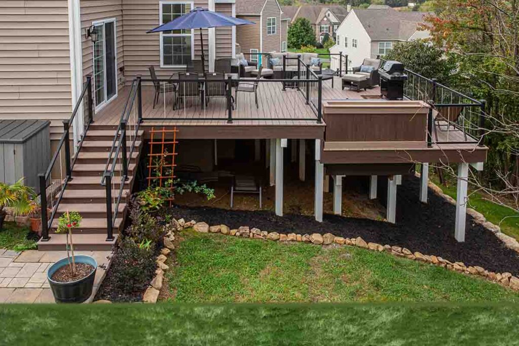 Modern deck skirting ideas with custom installation for Seattle homes.